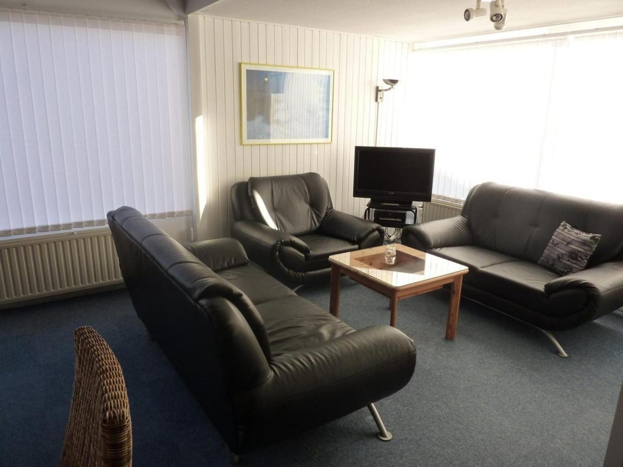 Spacious With Garden Vakantiehuis *