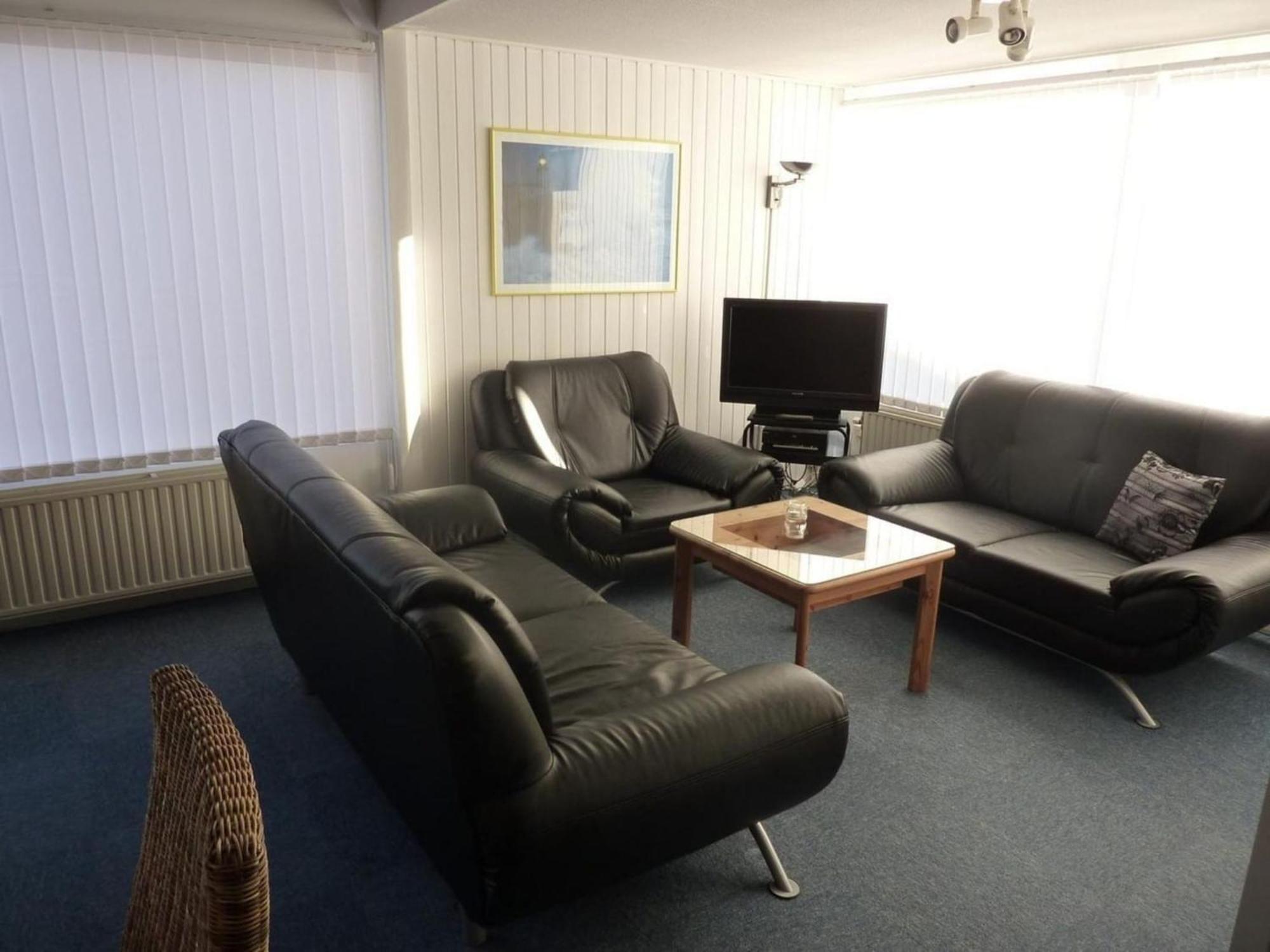 Spacious With Garden Vakantiehuis *